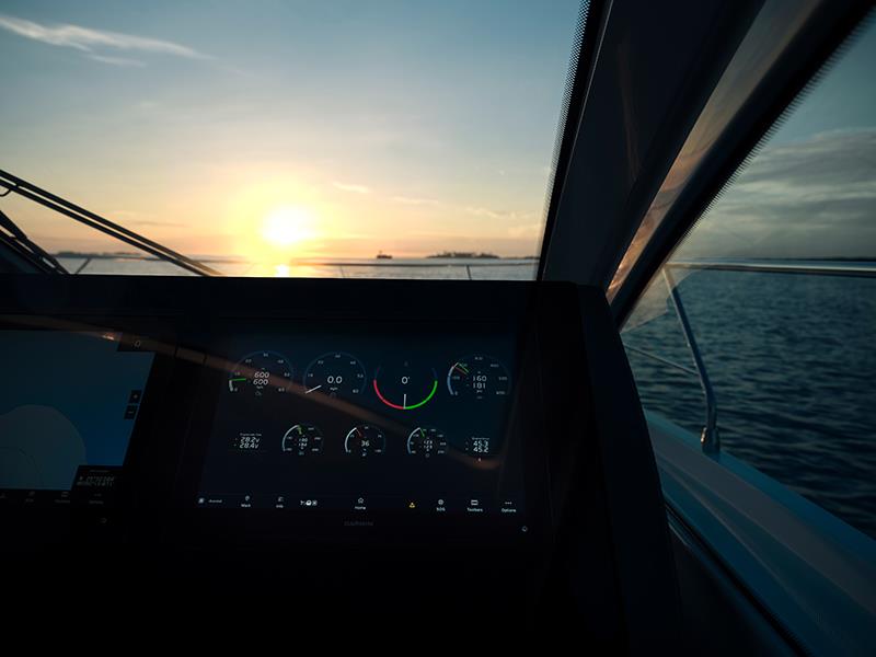 Revolucione sua experiência náutica com a atualização do Controle Eletrônico de Embarcação da Volvo Penta